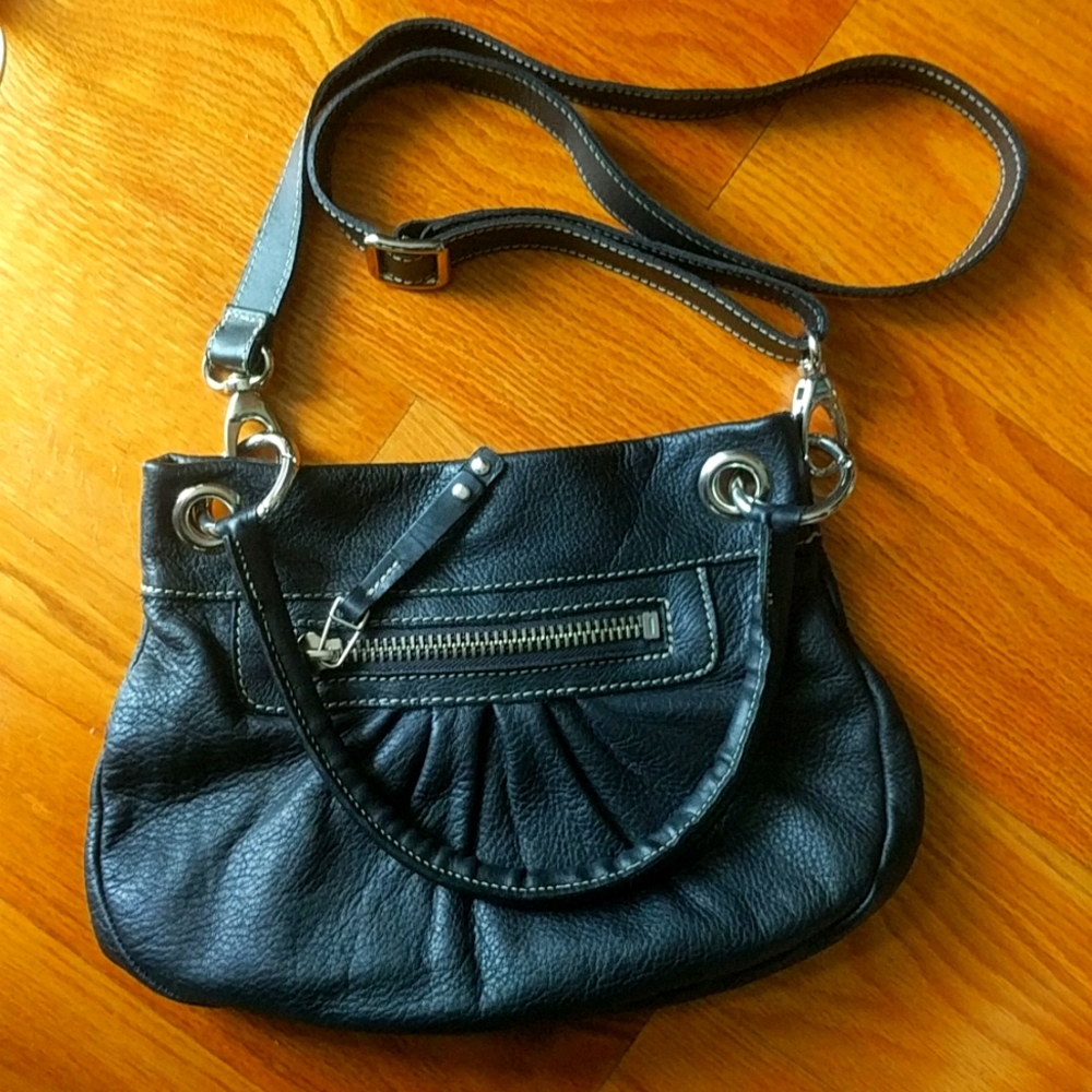 Roots Black Leather Purse